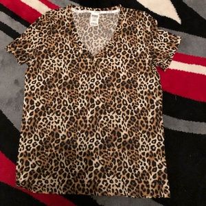 NEW !🆕Victoria Secret Pink collection Leopard T